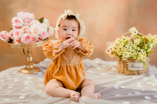 借卵生子机构宝宝咳嗽发低烧